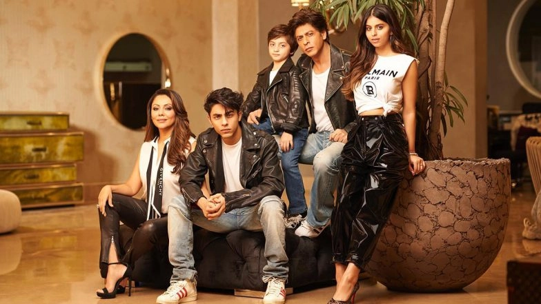 Gauri Khan Drops Lovely Family Pic Featuring Shah Rukh Khan, Aryan, Suhana and AbRam