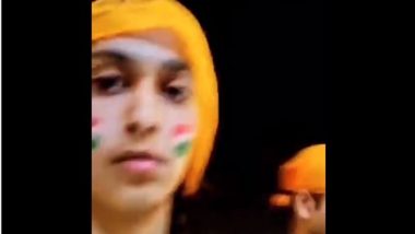 Golden Temple Sewadar Denies Entry to Woman With Tricolour Painted on Cheek; Complaint Filed After Video Goes Viral