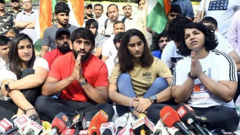 Wrestlers Protest: 'It's Shameful That Athletes Are Now on Road in Pursuit of Justice' Says Former Jammu and Kashmir Governor Satya Pal Malik