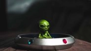 Aliens to Make First Public Appearance on Earth in 2026? 'Time Traveller From Year 2198' Makes Sensational Claims on Arrival of Extraterrestrials