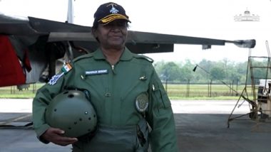 President Droupadi Murmu Takes Sortie on The Sukhoi 30 MKI Fighter Aircraft (Watch Video)