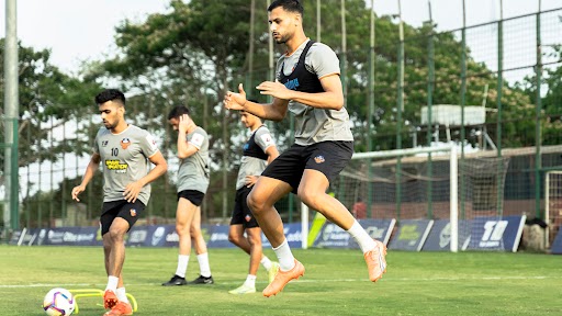 How to Watch FC Goa vs Jamshedpur FC Hero Super Cup 2023 Free Live Streaming Online: Get Telecast Details of Indian Football Match on TV and Online