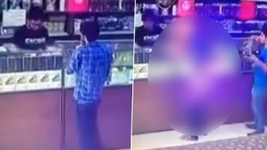 'Smoking Kills': Man Lights Cigarette in Mobile Shop, Gas Leak Sets Him of Fire; Old Chilling Video Goes Viral Again