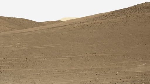 NASA’s Ingenuity Mars Helicopter Flies Over Alien Desert on Red Planet, Space Agency Shares Breathtaking Video
