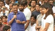 Delhi CM Arvind Kejriwal Joins Protesting Wrestlers at Jantar Mantar (Watch Video)