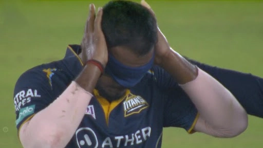 Yash Dayal’s Reaction After Being Hit for Five Consecutive Sixes in Last Over Goes Viral