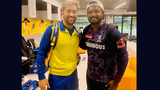 ‘Vathi is Here’ Rajasthan Royals Captain Sanju Samson Shares a Moment With MS Dhoni Ahead of CSK vs RR IPL 2023 Clash