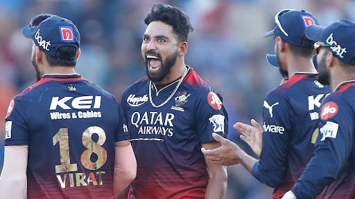 Mohammed Siraj's Inspired Spell, Faf du Plessis' Half-Century Power RCB to Clinical 24-Run Victory Against PBKS in IPL 2023 Clash