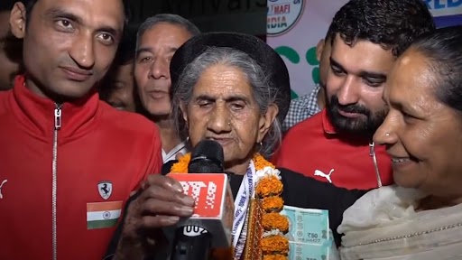 Bhagwani Devi Dagar, 95-Year-Old, Receives Grand Welcome at Delhi’s IGI Airport After Winning Three Medals at the 9th World Athletics Indoor Championship 2023