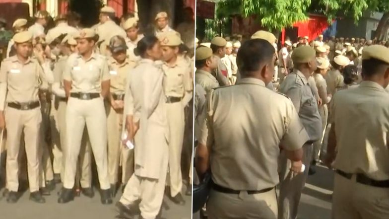 Wrestlers Protest: Delhi Police Put Barricades, Dumpers at Singhu Border Ahead of Farmers’ Call To Protest in Favour of Wrestlers (Watch Video)