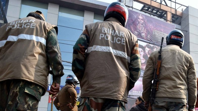 Bihar Police Brutality Video: Man And His Elderly Mother Beaten Up By Cops Inside SBI Branch in Bhojpur