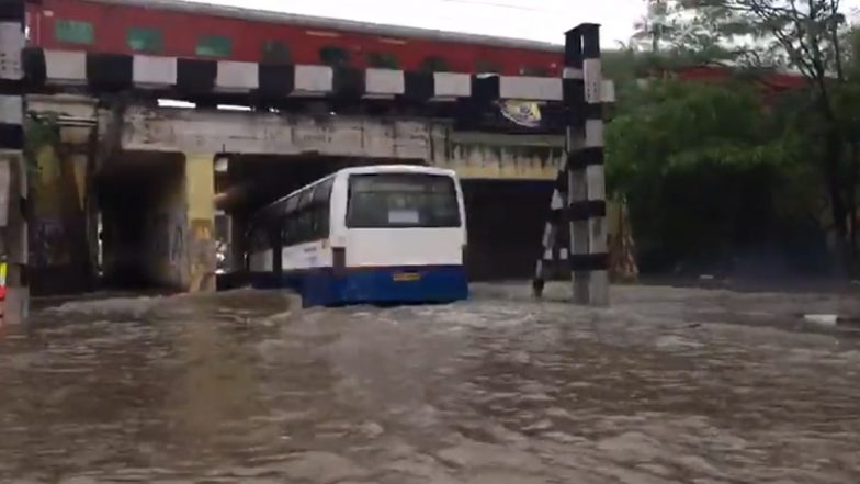 Bengaluru Rains: Heavy Downpour Causes Uprooting of Trees, Severe Waterlogging in Parts of City (See Pics and Videos)