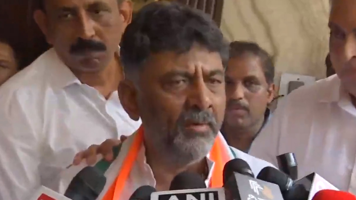 India News DK Shivakumar Breaks Down After Victory In Karnataka Elections Watch Video