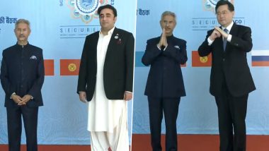 SCO Foreign Ministers' Meet 2023: No Handshake, S Jaishankar Greets Bilawal Bhutto-Zardari, Qin Gang, Other SCO Counterparts with Namaste (Watch Videos)