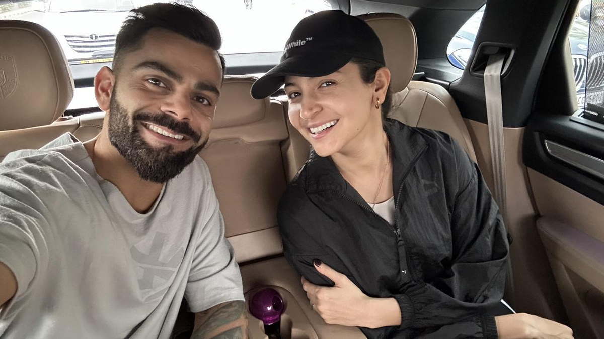 Virat Kohli and Anushka Sharma Have a Day Out in Delhi! Cricketer Drops Selfie from Inside Their Car (View Post) LatestLY