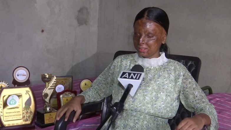 CBSE 10th Result 2023: Acid Attack Survivor, Peon’s Daughter, Tops in School With 95% in CBSE Class 10 Exams (See Pics)