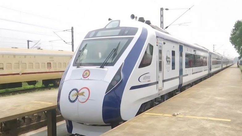 Smoking Inside Vande Bharat: Train Compartment Fills With Smoke After Man Smokes Cigarette in Toilet