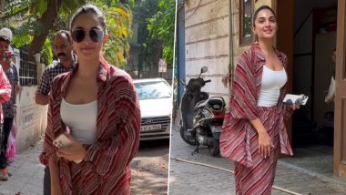 Satyaprem Ki Katha: Kiara Advani Begins Dubbing for Film With Kartik Aaryan, Actress Arrives at Studio in Mercedes Maybach (Watch Video)