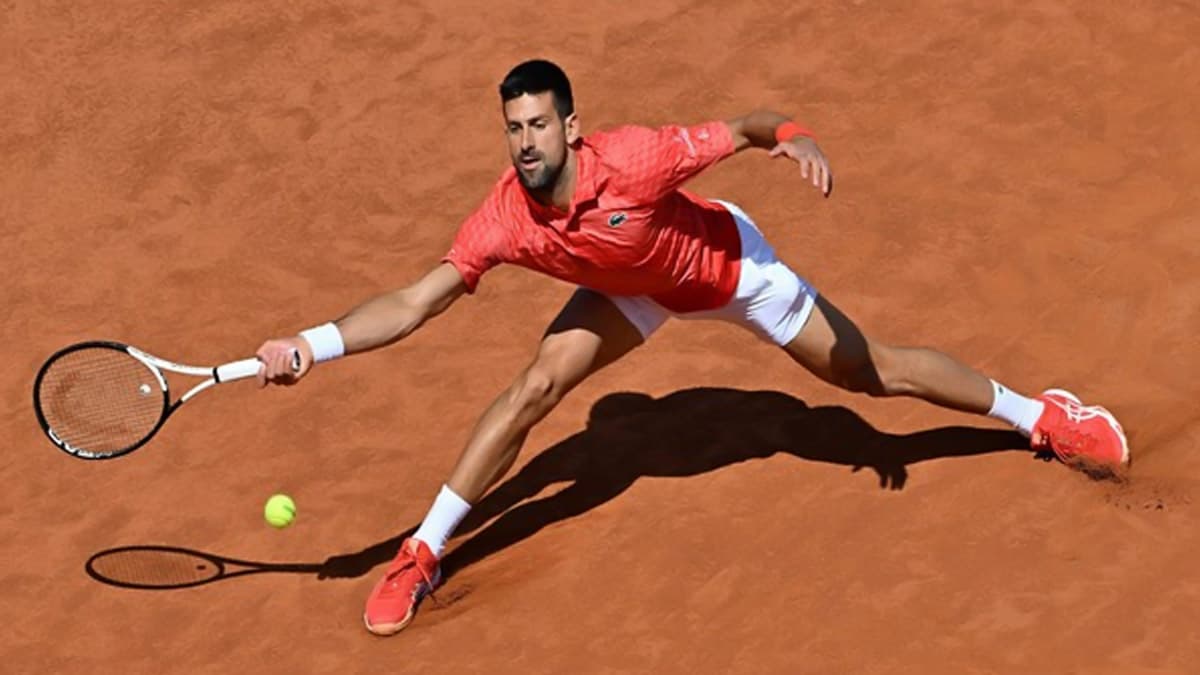 Italian Open 2023: Cameron Norrie hits Novak Djokovic with an