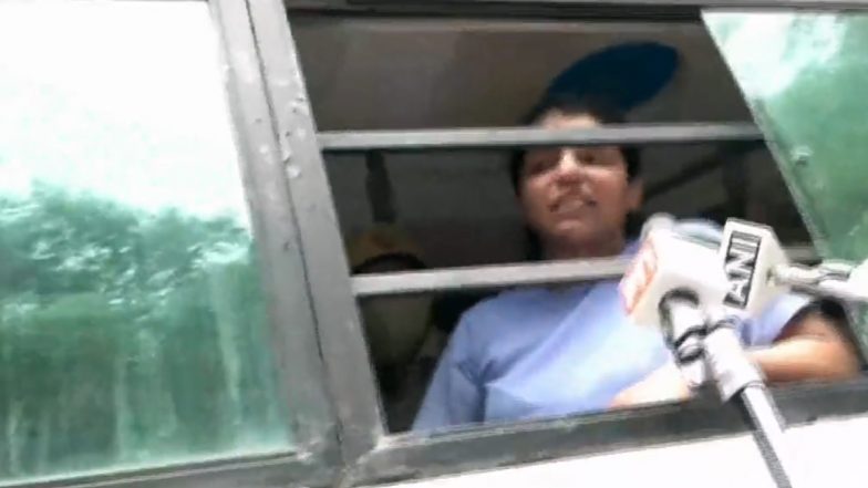 Wrestlers Protest: Delhi Police Detain All Protesting Grapplers Including Bajrang Punia, Sakshi Malik; Remove Tents at Jantar Mantar