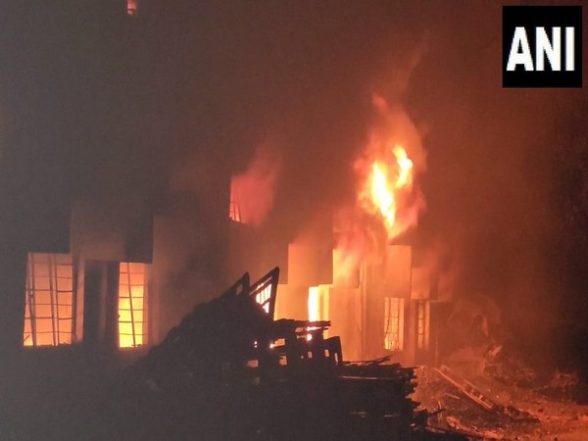 India News | Daman: Fire Breaks out at Yarn Dyeing Company, No Casualty Reported - Vimarsana News