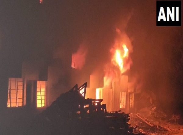 India News | Daman: Fire Breaks out at Yarn Dyeing Company, No Casualty Reported