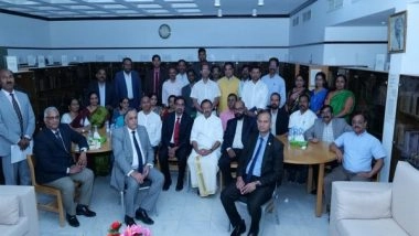 World News | MoS Muraleedharan Meets Representatives of Yoga, Cultural Associations in Riyadh