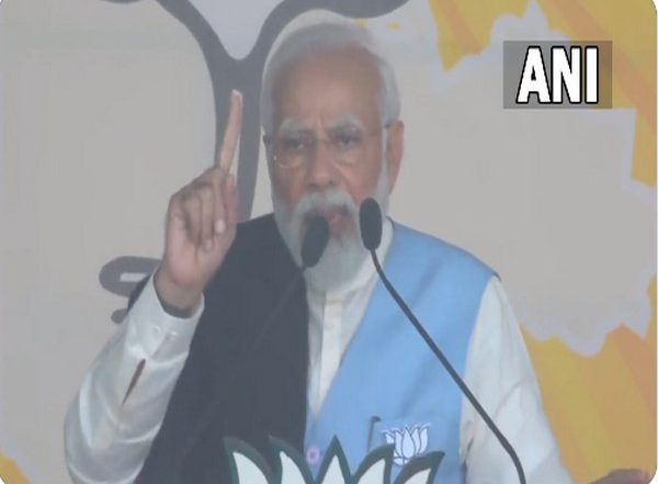 India News | Congress Asking for Votes in Name of Retirement, JDS Seeking Survival of Its 'family': PM Modi in Karnataka