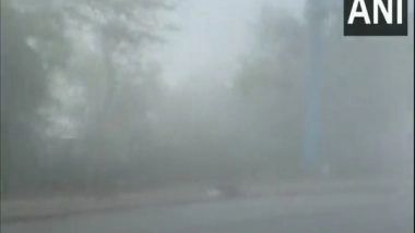 India News | Thick Fog Envelops Parts of Delhi-NCR After Spells of Rain