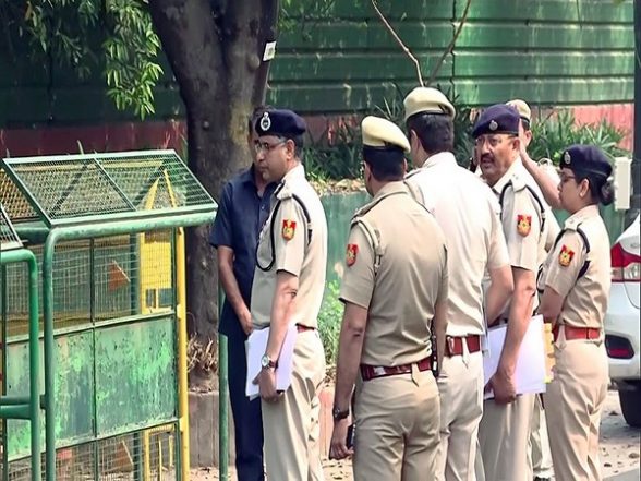 India News | 15 People Including Farmer Leader, Enroute Wrestlers' Protest at Delhi's Jantar Mantar, Detained - Vimarsana News