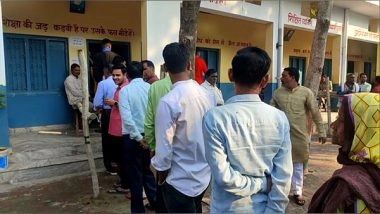 India News | UP Urban Body Elections: EVM Technical Glitch Delays Voting at Moradabad's Polling Station