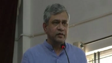 Business News | Everybody Says India a Bright Spot, This Happened Because of Wise Decision by Wise Leader: Ashwini Vaishnaw