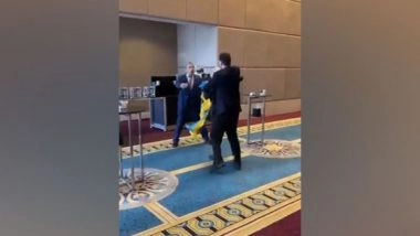 World News | Scuffle Breaks out Between Ukrainian and Russian Delegates at Turkey Summit
