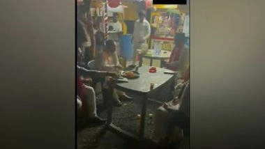 India News | BJP Chief Nadda Takes 'tea-break' Amid Election Campaigning in Karnataka