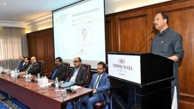 World News | MoS Muraleedharan Lauds Indians in Bahrain for Promoting Bilateral Trade, Economic Ties