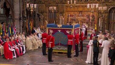 King Charles III Coronation: Most Sacred Part of Service, Anointing Completed Behind Curtains in Westminster Abby (Watch Video)