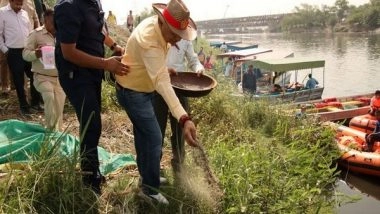 India News | Delhi LG Plants 300 Cherry Blossom and Chinar Saplings on 3 Yamuna Islands