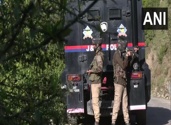 Operation Trinetra: Search Operation to Hunt Down Terrorists Continues in Jammu and Kashmir's Rajouri After Five Soldiers Lost Their Lives