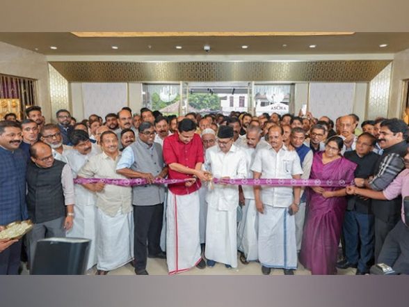 Business News | Malabar Gold & Diamonds Launches World's Biggest Jewellery Destination Artistry Store in Kozhikode, Kerala - Vimarsana News