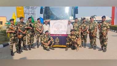 India News | BSF Personnel Apprehend Two Smugglers, Seize 52 Gold Biscuits Worth Rs 4.24 Crores at ICP Petrapole