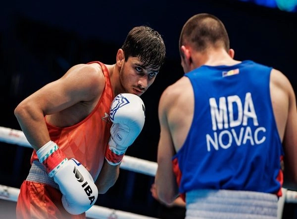 Sports News | IBA Men's Boxing C'ships: Sachin Siwach Moves into Pre-QFs, Naveen, Govind Suffer Losses