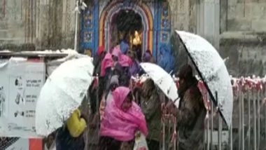 India News | Uttarakhand: Heavy Snowfall in Kedarnath Dham, Travel Advisory Issued for Pilgrims