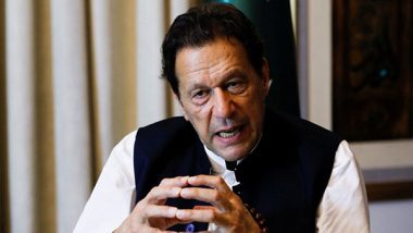 Pakistan: Former PM, PTI Chief Imran Khan Arrested From Outside Islamabad High Court (Watch Video)