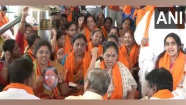 Karnataka Assembly Elections 2023: CM Basavaraj Bommai Recites Hanuman Chalisa, Union Minister Shobha Karandlaje Chants ‘Jai Shri Ram’ After Congress Promise To Ban Bajrang Dal in the State (Watch Videos)