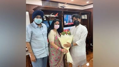 Business News | Delegation of Travel Agencies' Body Meets Civil Aviation Scindia over Ongoing Go First Issue