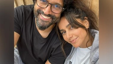 Entertainment News | Twinning and Winning, Farhan Akhtar and Shibani Dandekar's Fashion Game on Fire