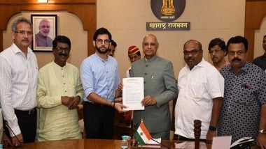 India News | Maharashtra: Uddhav Sena Delegation Meets Governor, Seeks Probe into 'graft' in BMC