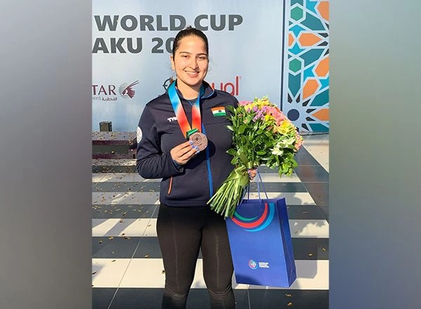 Sports News | ISSF World Cup Baku: Rhythm Sangwan Clinches Bronze in Women's 10 M Air Pistol