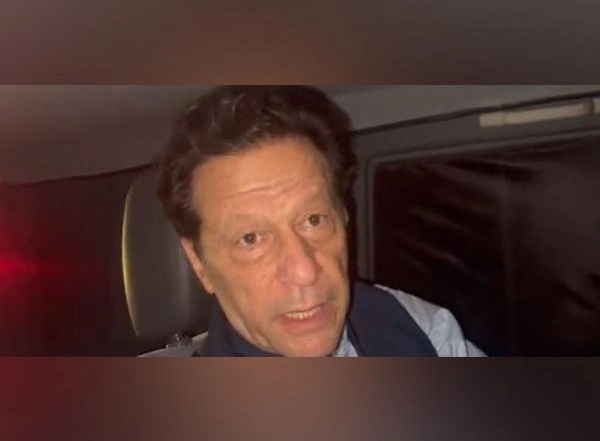 World News | Pakistan: Imran Khan Leaves IHC Premises After 11-hour-long Drama
