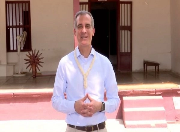 World News | India Embodying Dreams of the World Today: US Ambassador Eric Garcetti in Gujarat